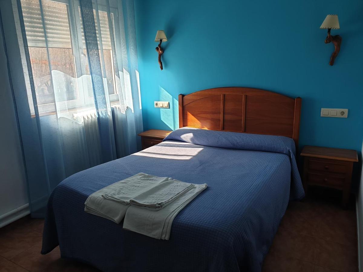 Hostal Rio Mundo Riopar Exterior photo