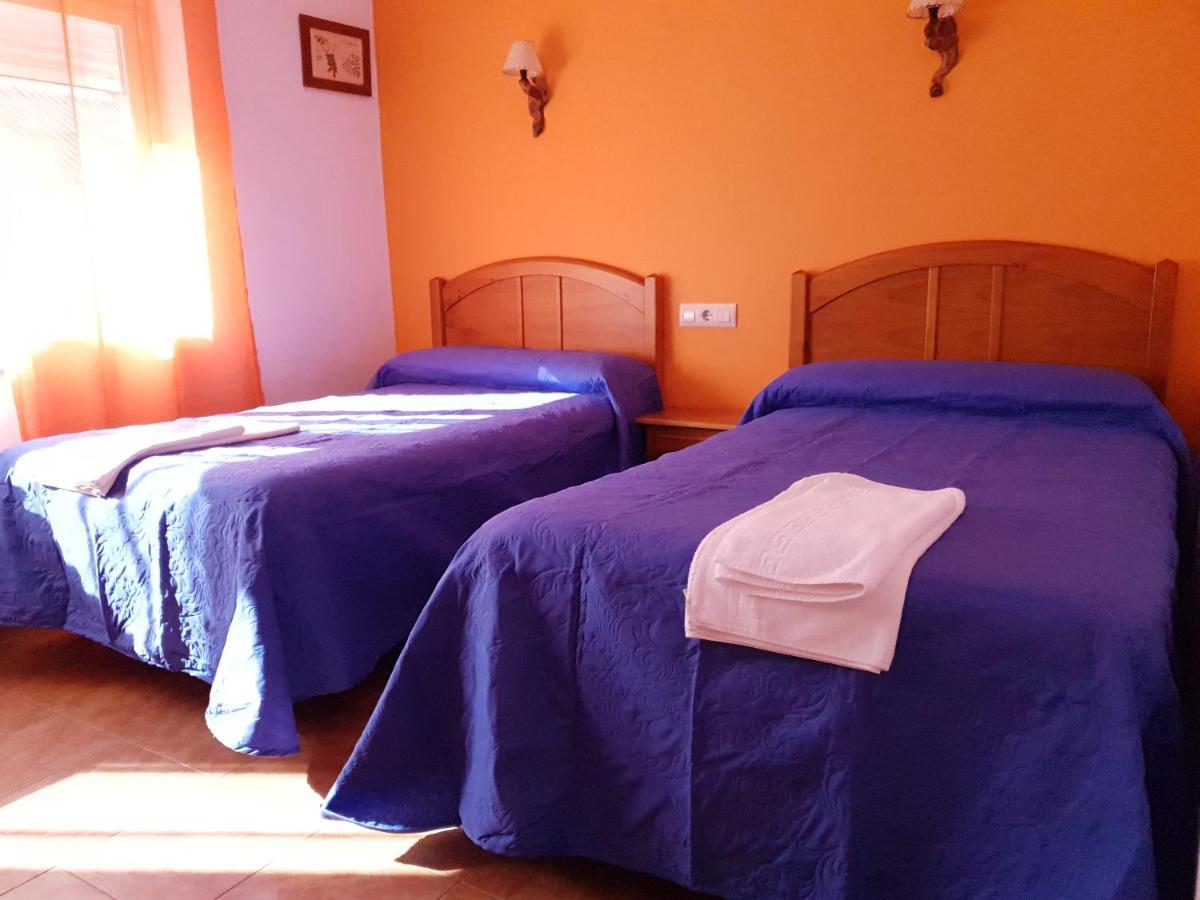 Hostal Rio Mundo Riopar Exterior photo